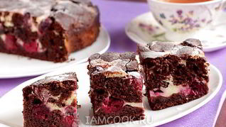 Рецепт Брауни с творогом и вишней