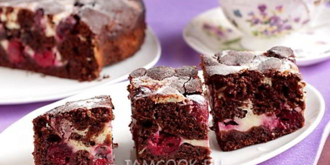 Рецепт брауни с творогома и вишнея