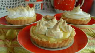 Рецепт Лимонных пирожных с меренгой