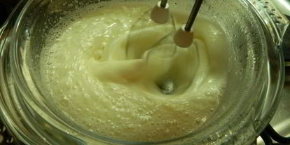 Шаг 10: лимонных пирожных с меренгой