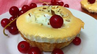 Рецепт Пирожного Летняя сказка со смородиной