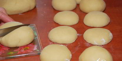 Шаг 4: пирожных персиков