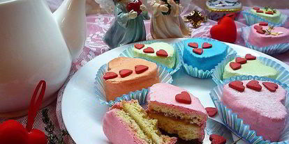 Шаг 12: пирожные-птифуров миндальных сердечки