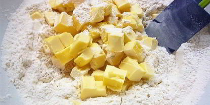 Шаг 2: пирожные-птифуров миндальных сердечки