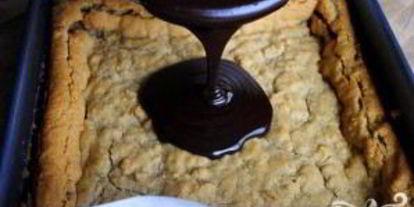 Шаг 3: пирожных с шоколадно-сливочной глазурью