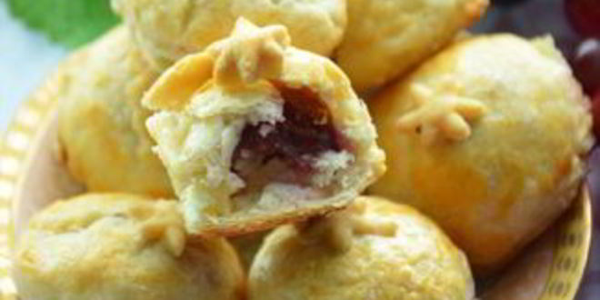 Рецепт пирожных с виноградом