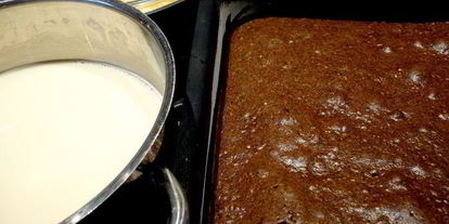 Шаг 3: пряного пирожного с карамельной корочкой чай с молоком