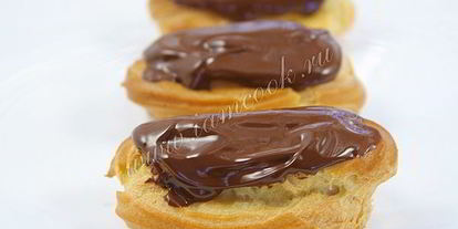 Шаг 12: заварных пирожных с кремом из сгущенного молока