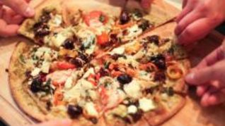 Рецепт Домашней пиццы со сладким перцем и фетой