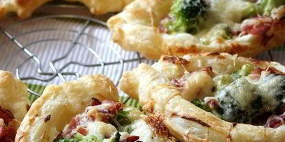 Шаг 3: хрустящих мини-пицц с беконом и брокколи