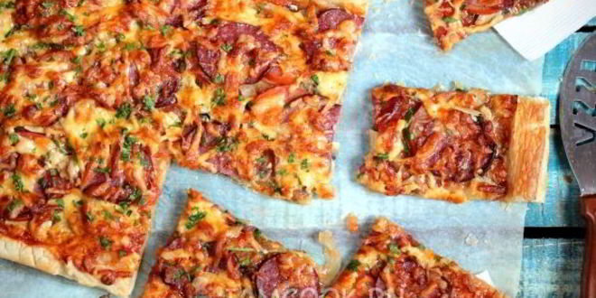 Рецепт пиццы из слоеного теста