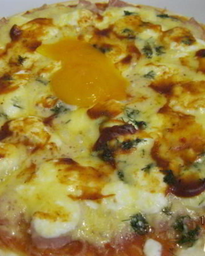 Рецепт пиццы карбонара с яйцом