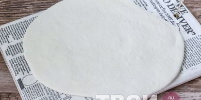 Шаг 1: пиццы на кефире на сковороде