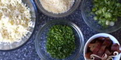 Шаг 1: пиццы на завтрак с беконом, сыром и яйцами