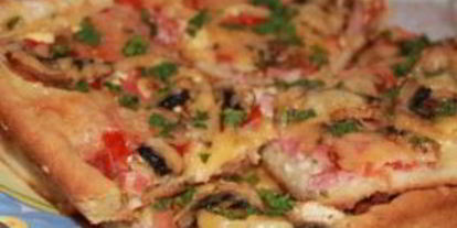 Шаг 6: пиццы с колбасой и шампиньонами