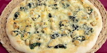 Шаг 9: пиццы с курицей и шпинатом