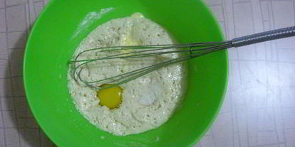 Шаг 2: пиццы с курицей и соленым огурцом