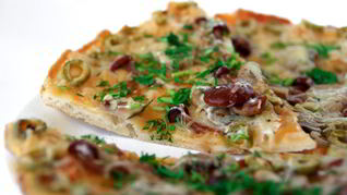 Рецепт Пиццы с опятами и колбасой