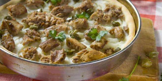 Рецепт пиццы с тунцом и картофелем