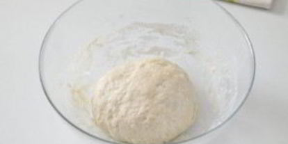 Шаг 4: простой пиццы с луком