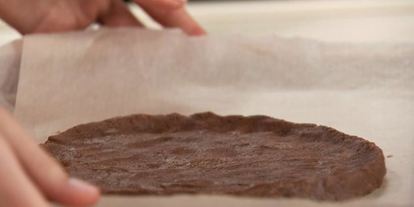 Шаг 1: шоколадной пиццы с малиной