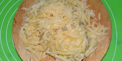 Шаг 6: закрытой пиццы кальцоне с курицей и грибами