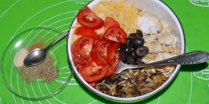 Шаг 7: закрытой пиццы кальцоне с курицей и грибами