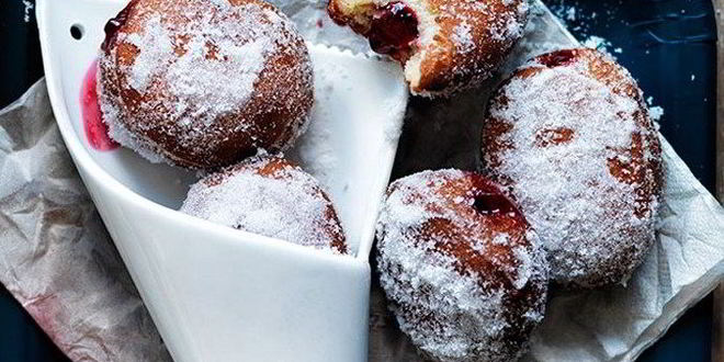 Рецепт пончиков с малиновой начинкой