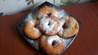 Рецепт Пончиков с яблоком