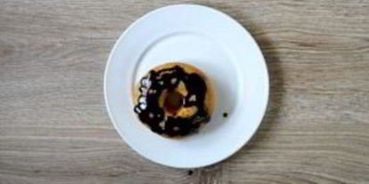 Шаг 6: пончиков во фритюре с шоколадом