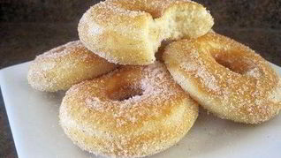 Рецепт Пышных пончиков с корицей