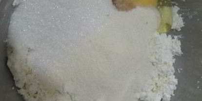 Шаг 2: румынских творожных пончиков папанаши