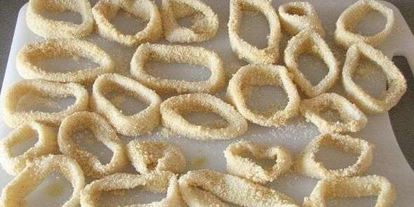 Шаг 16: тыквенных пончиков с кольцами кальмаров