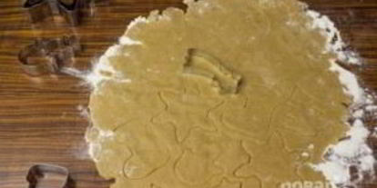 Шаг 5: имбирных новогодних пряников с глазурью