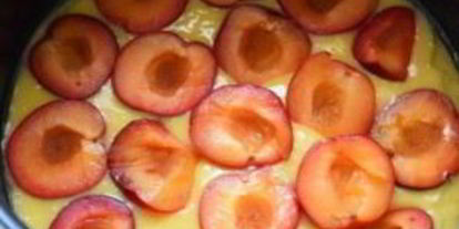 Шаг 4: коврижки со сливами