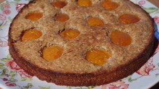 Рецепт Миндальной коврижки с абрикосами