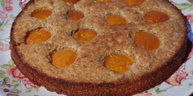 Рецепт миндальной коврижки с абрикосами