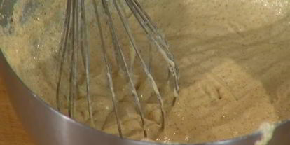 Шаг 3: миндальной коврижки с абрикосами