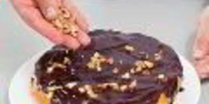 Шаг 4: фруктовой шарлотки с шоколадной глазурью в мультиварке