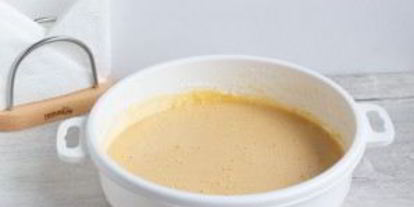 Шаг 2: классической шарлотки с яблоками и нектаринами