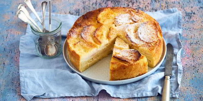 Рецепт Шарлотки из белого батона с грушами и апельсинами