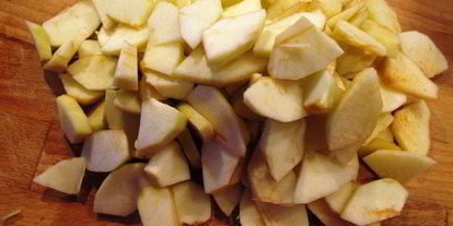 Шаг 3: шарлотки румяной