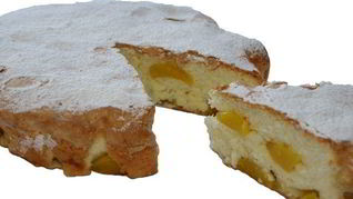 Рецепт Шарлотки с апельсинами и яблоками