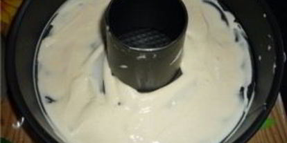 Шаг 5: шарлотки с апельсинами и яблоками