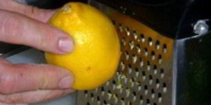 Шаг 4: шарлотки с грушея