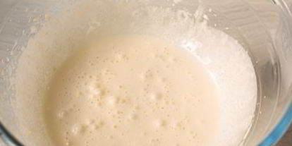 Шаг 2: шарлотки с нектаринами