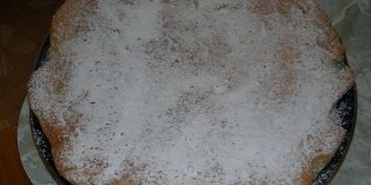 Шаг 4: шарлотки с виноградом