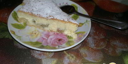 Шаг 5: шарлотки с виноградом