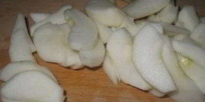 Шаг 1: шарлотки с яблоками без муки