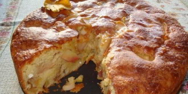 Рецепт шарлотки с яблоками